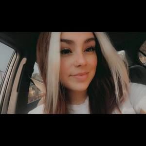 Meet your Posher, Bella